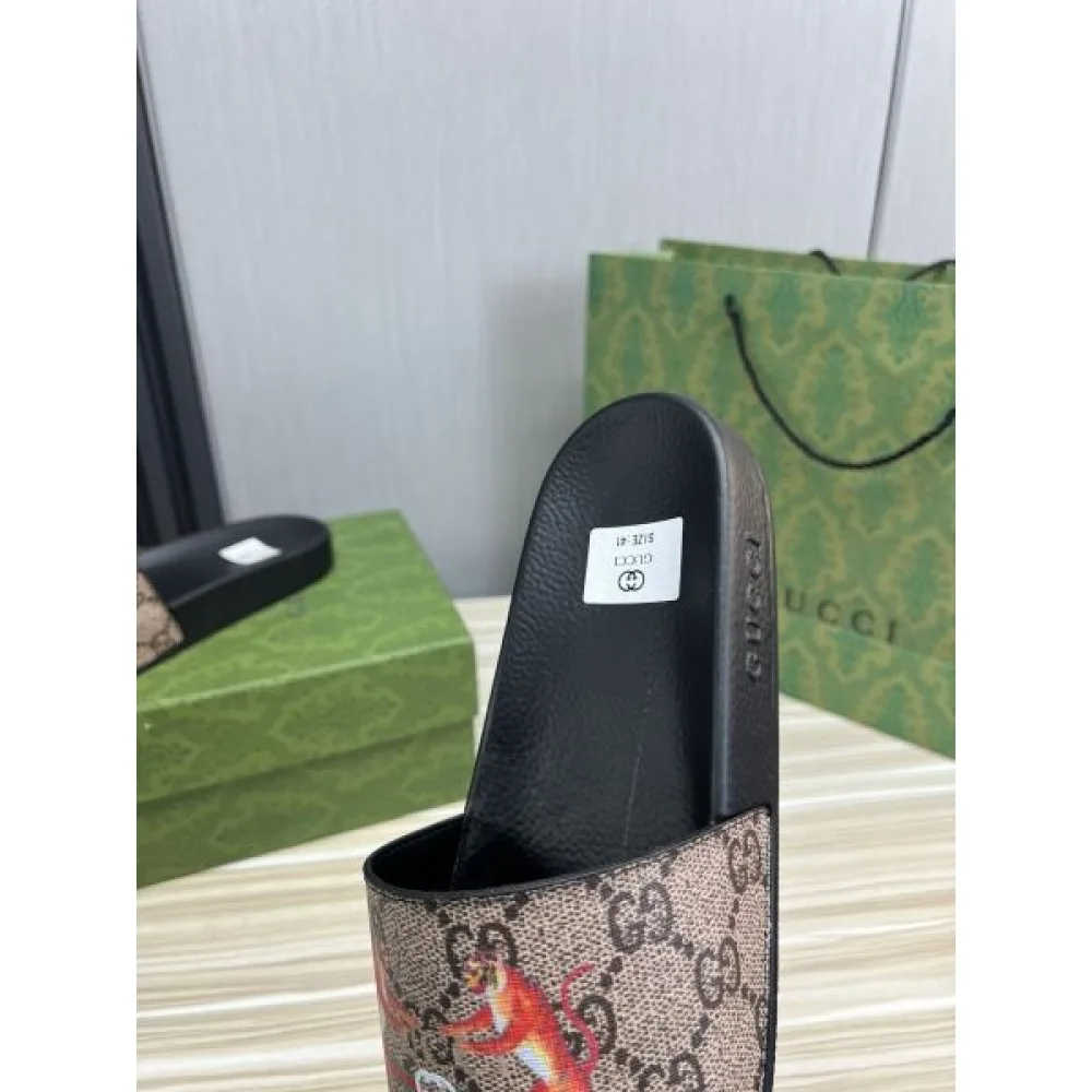 GUCCI グッチ 海外の顧客限定先行セール 2026 メンズ用 スリッパ 商品画像 8
