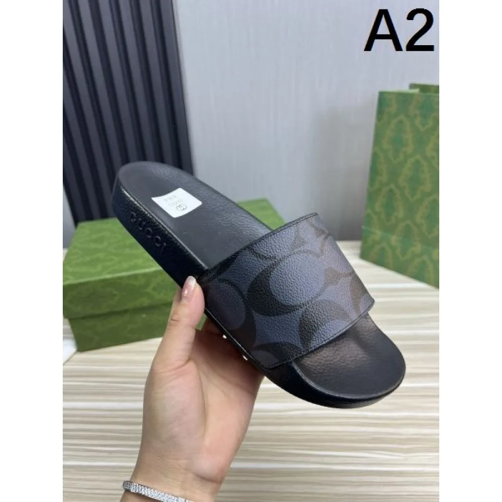 GUCCI グッチ 著名人やセレブも愛用する 2026 メンズ用 スリッパ 商品画像 2