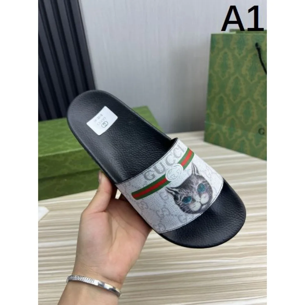 GUCCI グッチ 今季爆発的な人気定番商品 2026 メンズ用 スリッパ 商品画像 1