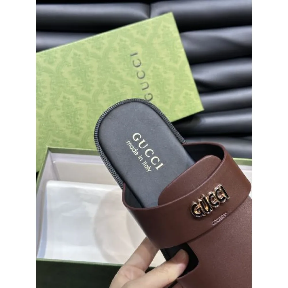 GUCCI グッチ 最新先取りおしゃれなロゴ入り 2026 メンズ用 スリッパ 商品画像 8
