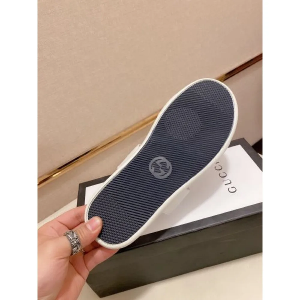 GUCCI グッチ レトロ感のあるデザイン 2026 メンズ用 サンダル 商品画像 9