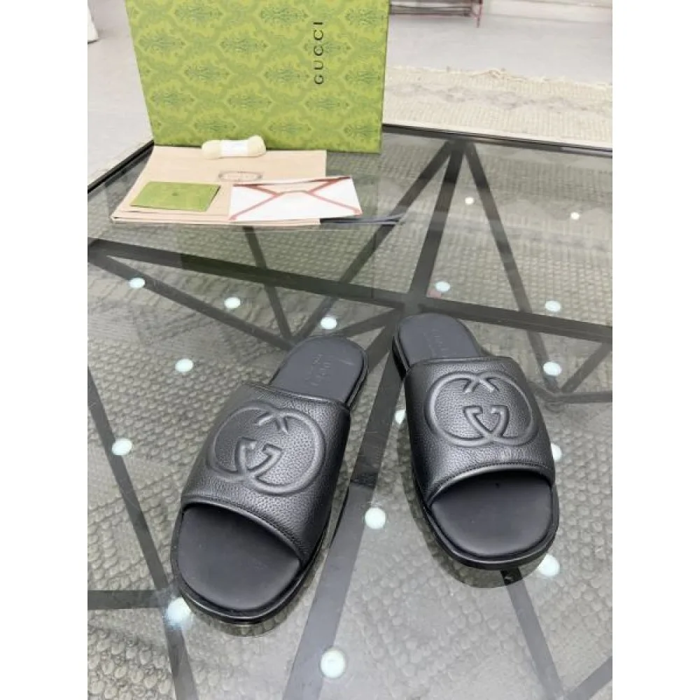 GUCCI グッチ オシャレだけど疲れない 2026 メンズ用 サンダル 商品画像 6