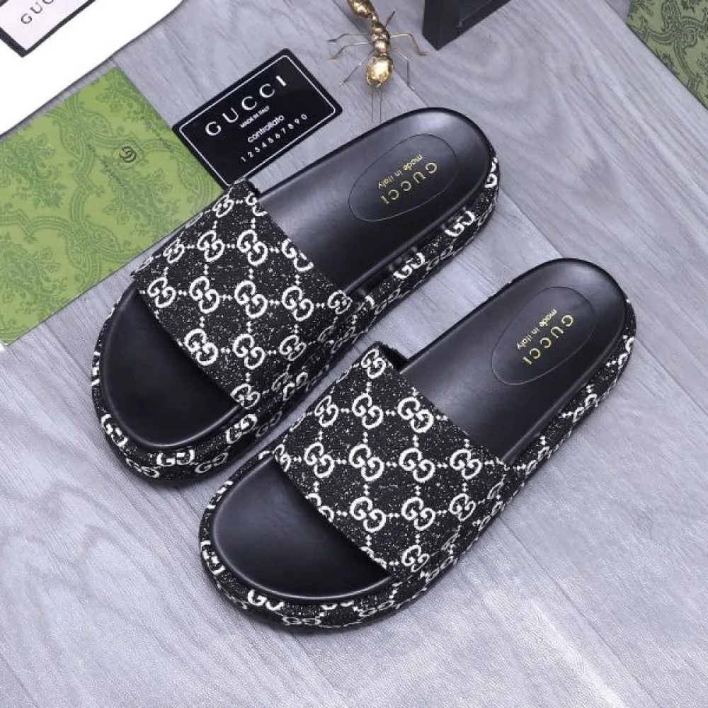 GUCCI グッチ 見逃せない注目夏季精品 2026 メンズ用 サンダル 商品画像 3