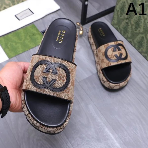 GUCCI グッチ この夏を迎える人気新作 2026 メンズ用 サンダル 商品画像 10