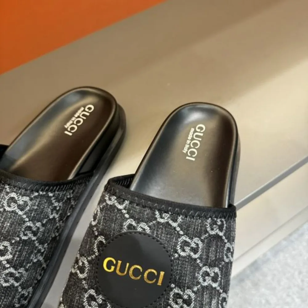 GUCCI グッチ 大人気春夏コレクション 2026 メンズ用 サンダル 商品画像 9