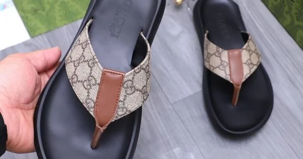 GUCCI グッチ 目が離せない夏季新作 2026 メンズ用 サンダル 商品画像 11