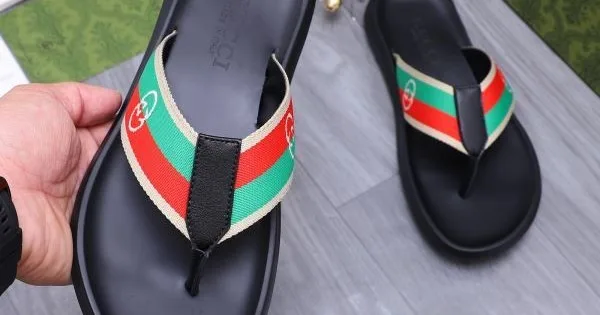 GUCCI グッチ この夏に大満喫できる 2026 メンズ用 サンダル 商品画像 11