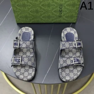 GUCCI グッチ 春の新作コレクション 2026 メンズ用 サンダル 商品画像 1