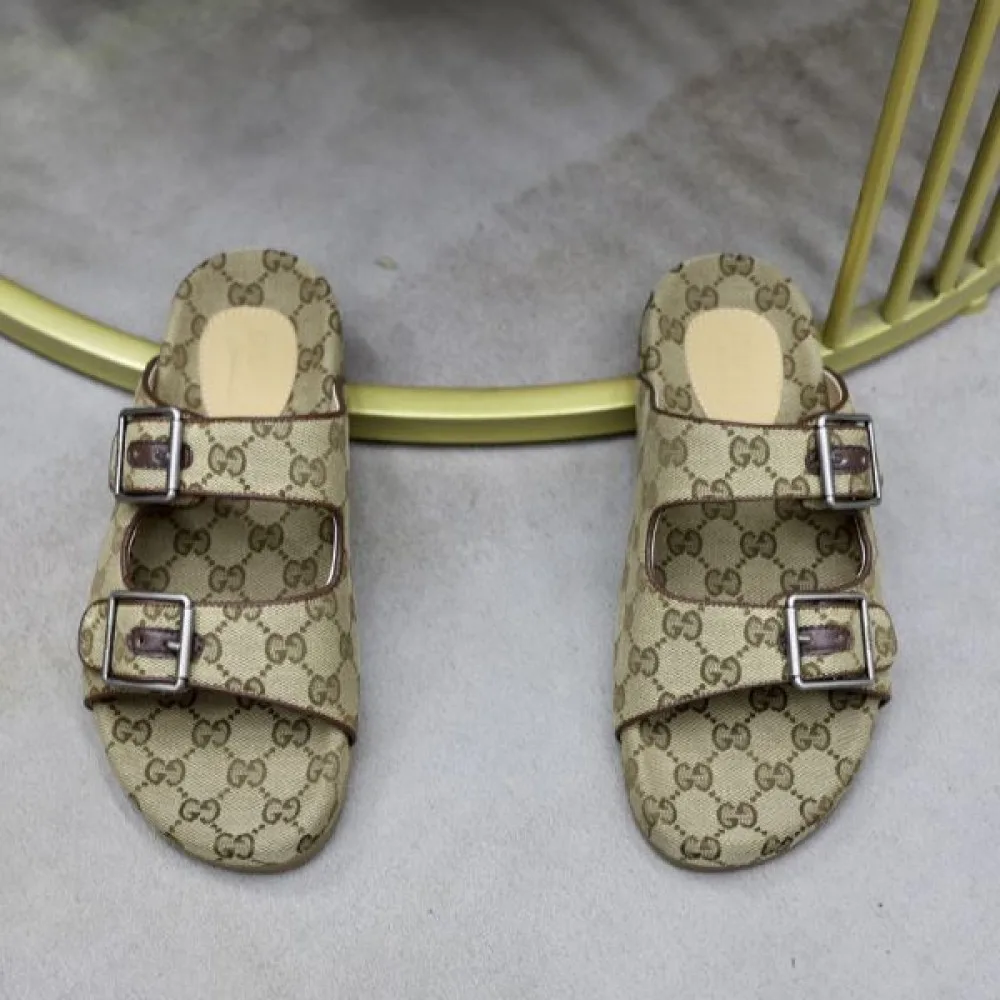 GUCCI グッチ 春の新作コレクション 2026 メンズ用 サンダル 商品画像 5