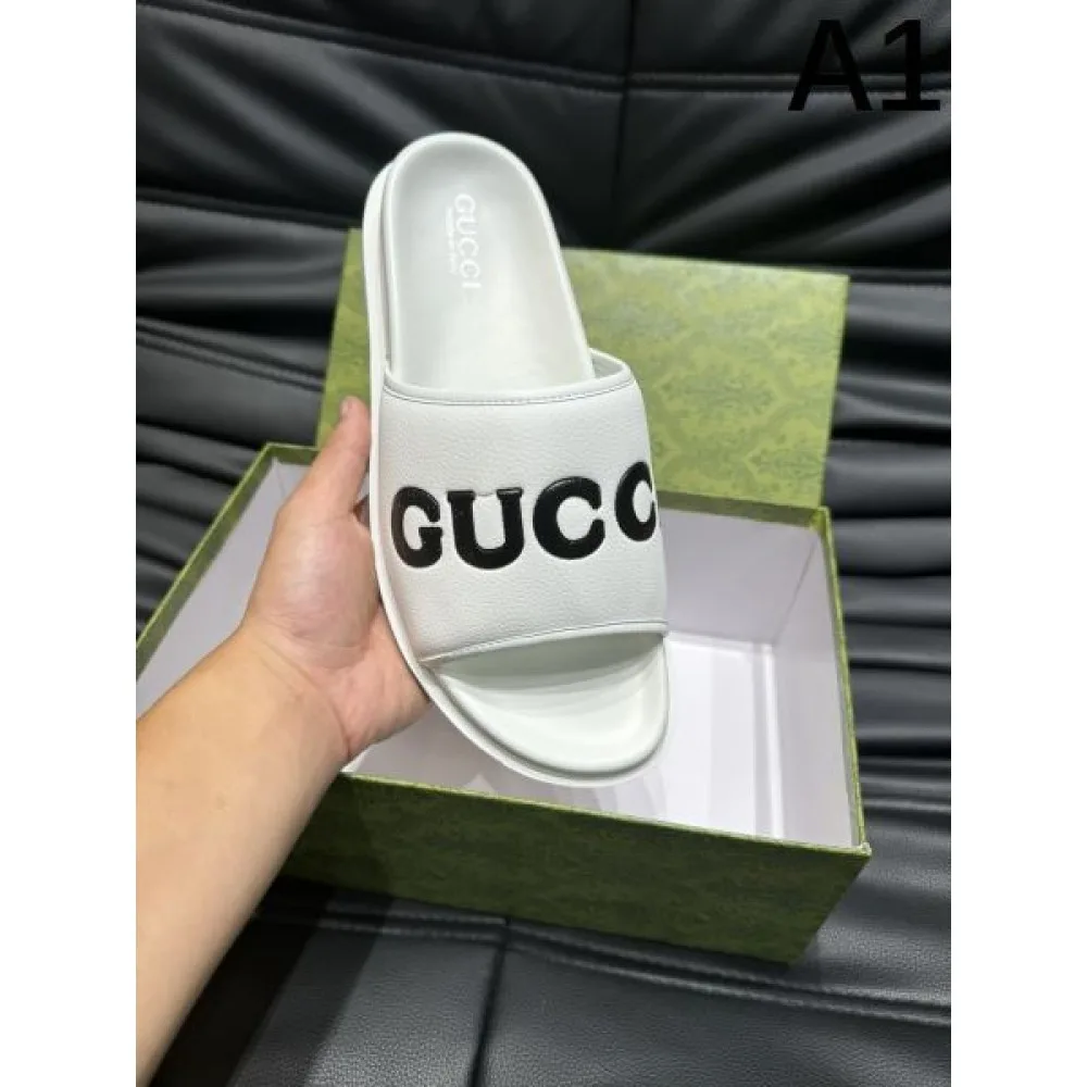 GUCCI グッチ 先着順早い者勝ち限定 2026 メンズ用 サンダル 商品画像 1