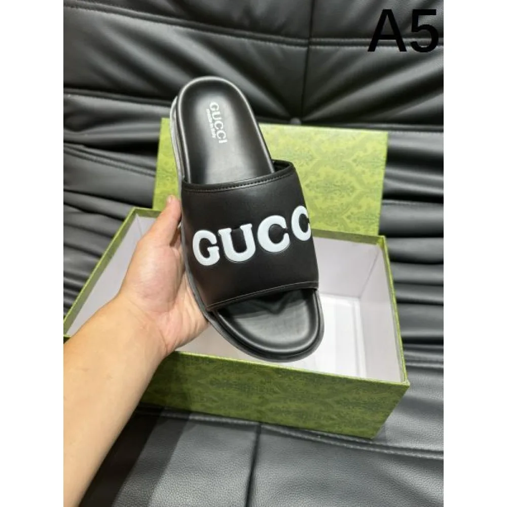GUCCI グッチ 先着順早い者勝ち限定 2026 メンズ用 サンダル 商品画像 5