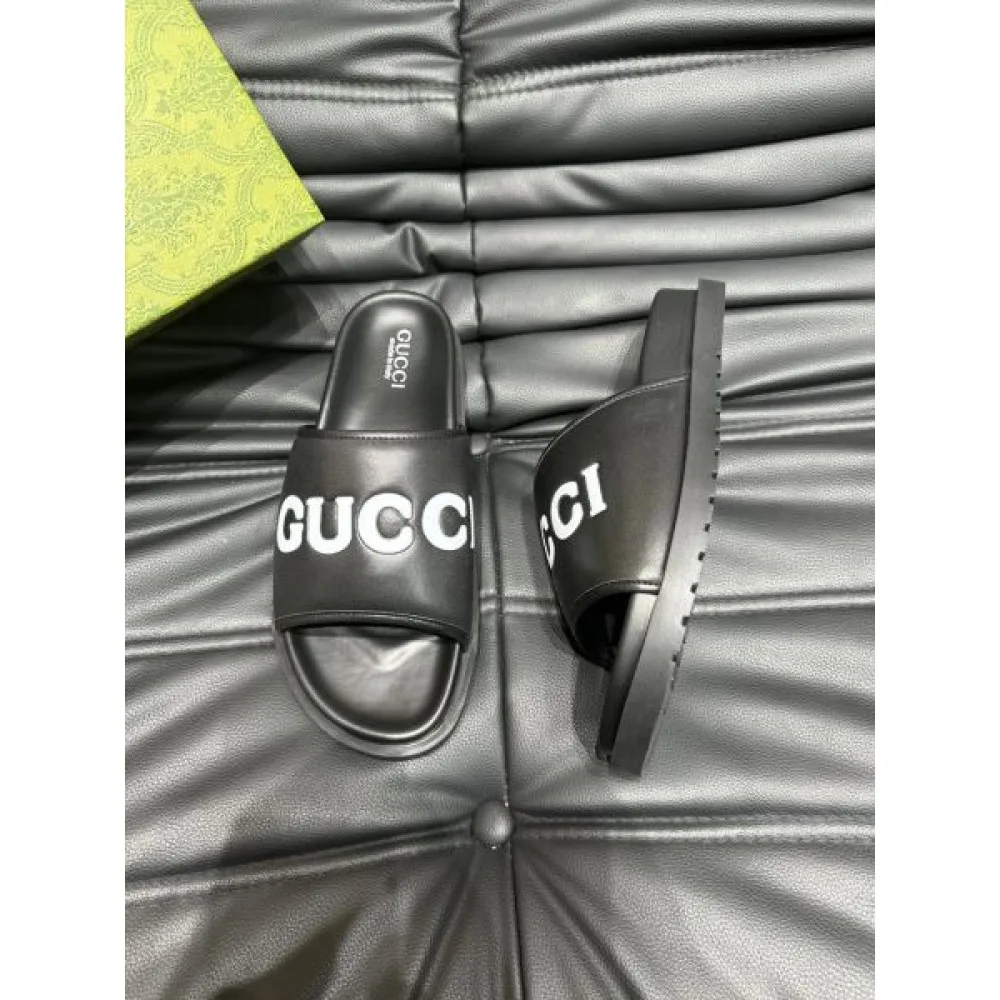 GUCCI グッチ 先着順早い者勝ち限定 2026 メンズ用 サンダル 商品画像 6