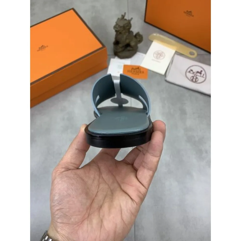 HERMES エルメス 最新トレンドファッション新着 2026 メンズ用 スリッパ 商品画像 9