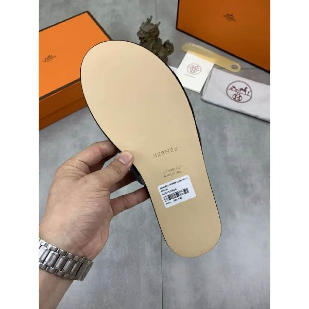 HERMES エルメス 最新トレンドファッション新着 2026 メンズ用 スリッパ 商品画像 10
