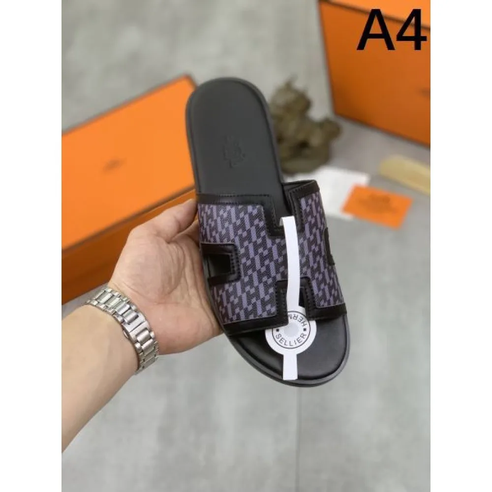 HERMES エルメス クラシックな雰囲気のトップス 2026 メンズ用 スリッパ 商品画像 4