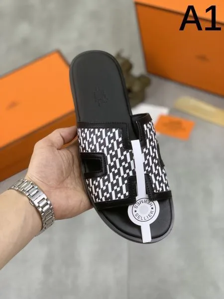 HERMES エルメス クラシックな雰囲気のトップス 2026 メンズ用 スリッパ 商品画像 10