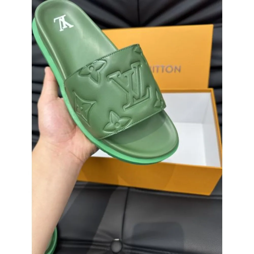 LOUIS VUITTON ルイヴィトン 意外と相性がいい 2026 メンズ用 スリッパ 商品画像 8
