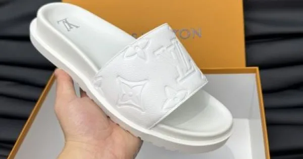 LOUIS VUITTON ルイヴィトン 意外と相性がいい 2026 メンズ用 スリッパ 商品画像 11