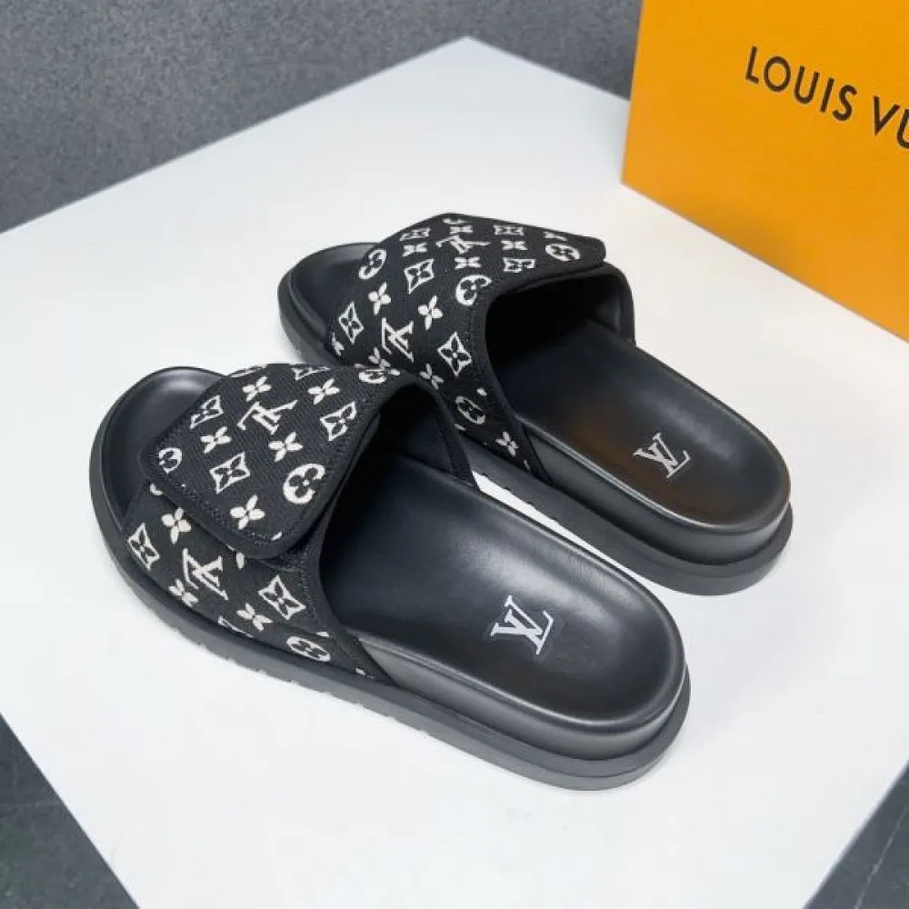 LOUIS VUITTON ルイヴィトン 絶妙な着こなしに 2026 メンズ用 スリッパ 商品画像 9