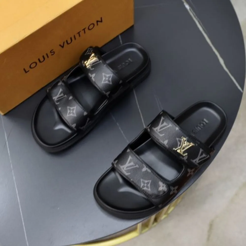 LOUIS VUITTON ルイヴィトン 夏に爆発的な人気 2026 メンズ用 スリッパ 商品画像 3
