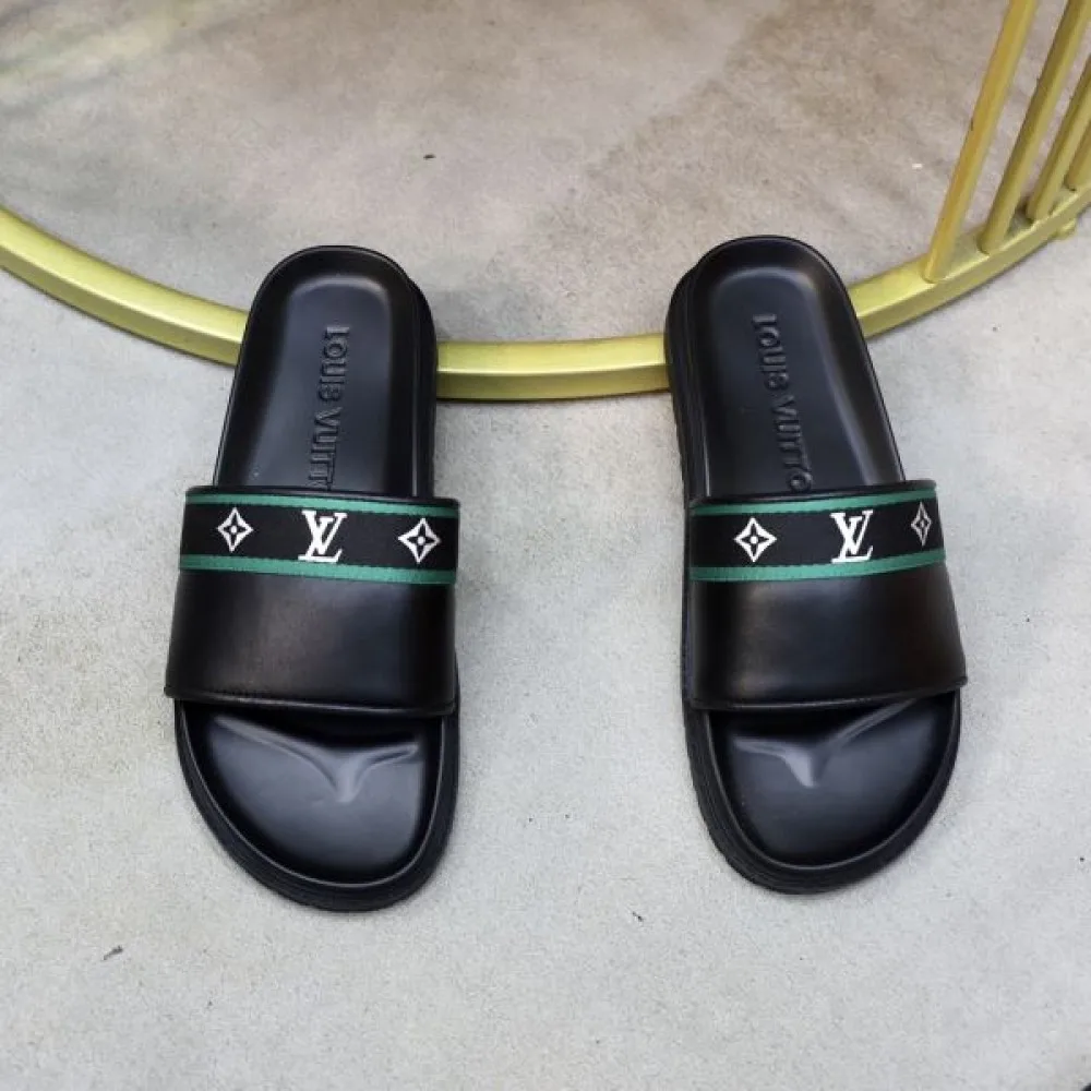 LOUIS VUITTON ルイヴィトン 夏季先取り欲しい 2026 メンズ用 スリッパ 商品画像 5