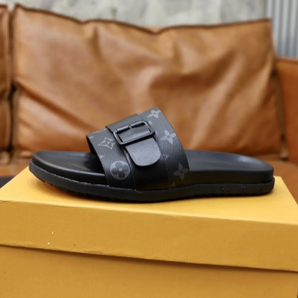 LOUIS VUITTON ルイヴィトン 季節を問わず活躍し 2026 メンズ用 スリッパ 商品画像 4