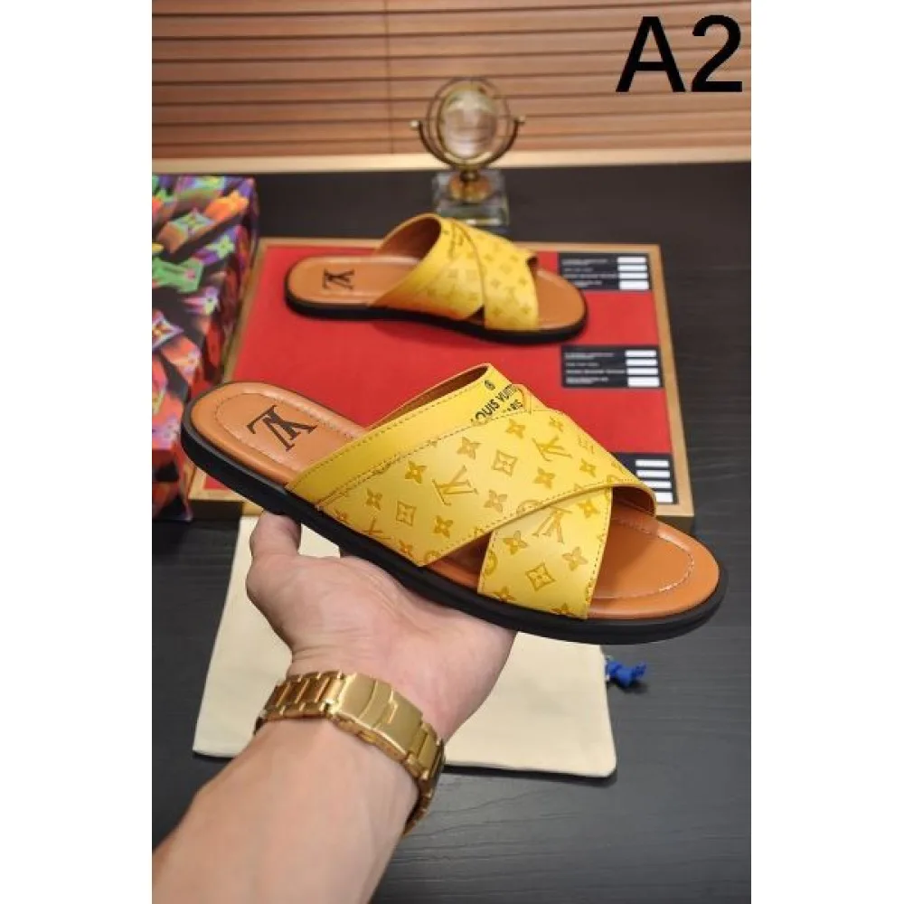 LOUIS VUITTON ルイヴィトン 春夏の定番新品 2026 メンズ用 サンダル 商品画像 2