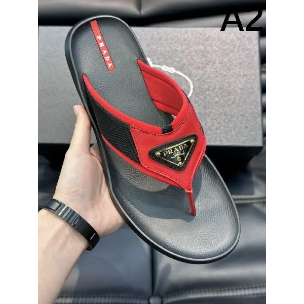 PRADA プラダ セレブが今シーズン手に入れ 2026 メンズ用 スリッパ 商品画像 2