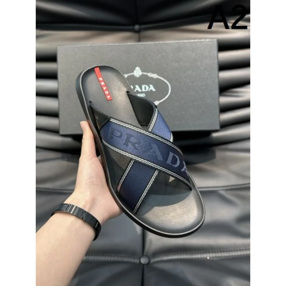 PRADA プラダ おしゃれに見せるキーワード 2026 メンズ用 スリッパ 商品画像 2