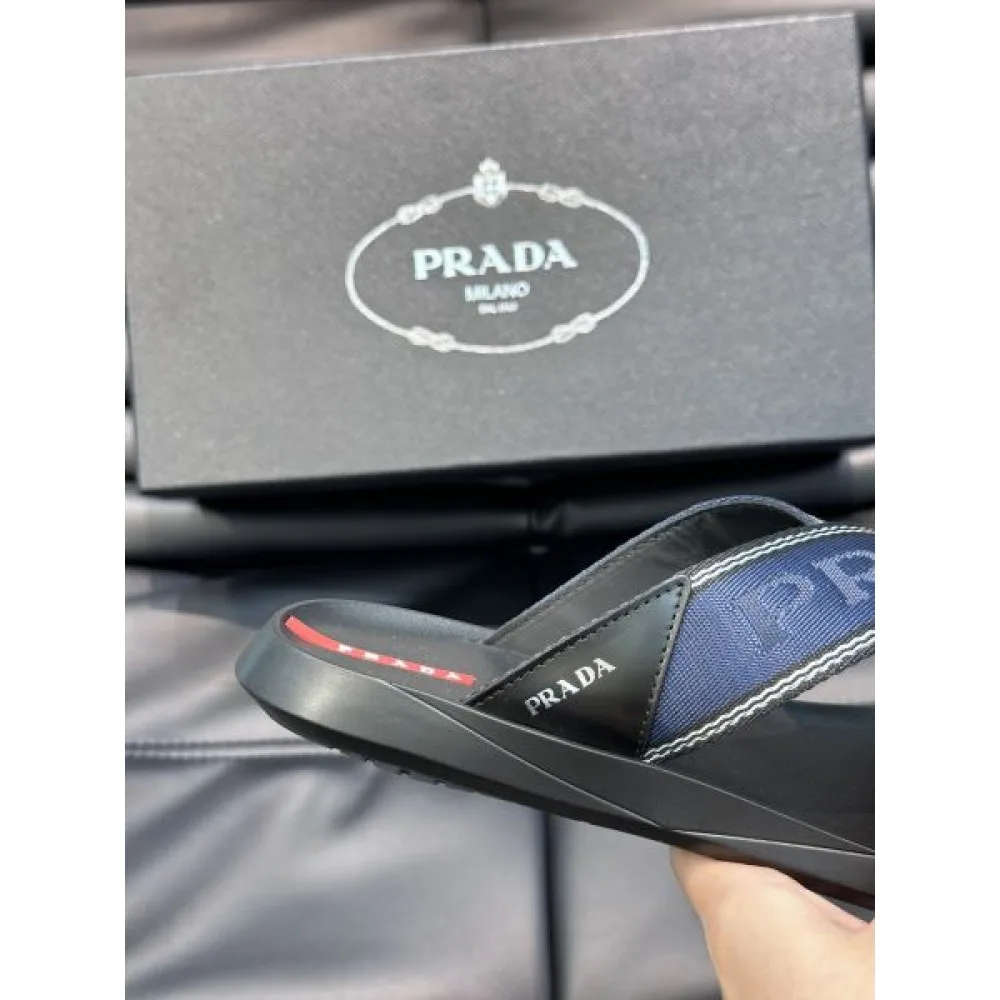 PRADA プラダ おしゃれに見せるキーワード 2026 メンズ用 スリッパ 商品画像 7