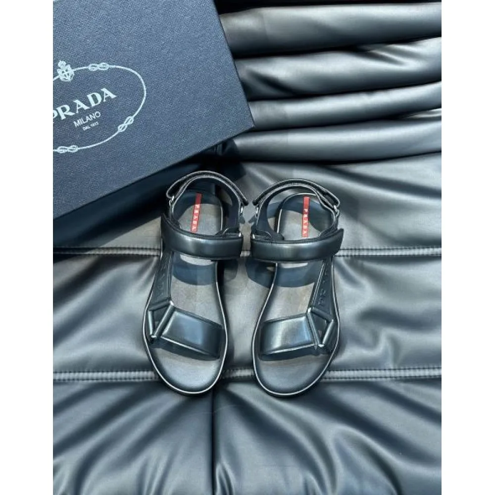 PRADA プラダ 色気のあるスタイルに仕上げ 2026 メンズ用 スリッパ 商品画像 2