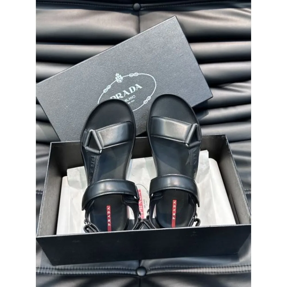 PRADA プラダ 色気のあるスタイルに仕上げ 2026 メンズ用 スリッパ 商品画像 4