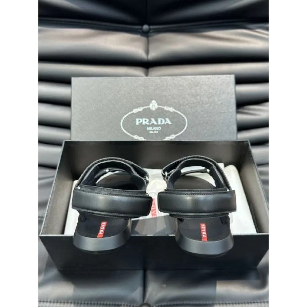 PRADA プラダ 色気のあるスタイルに仕上げ 2026 メンズ用 スリッパ 商品画像 9