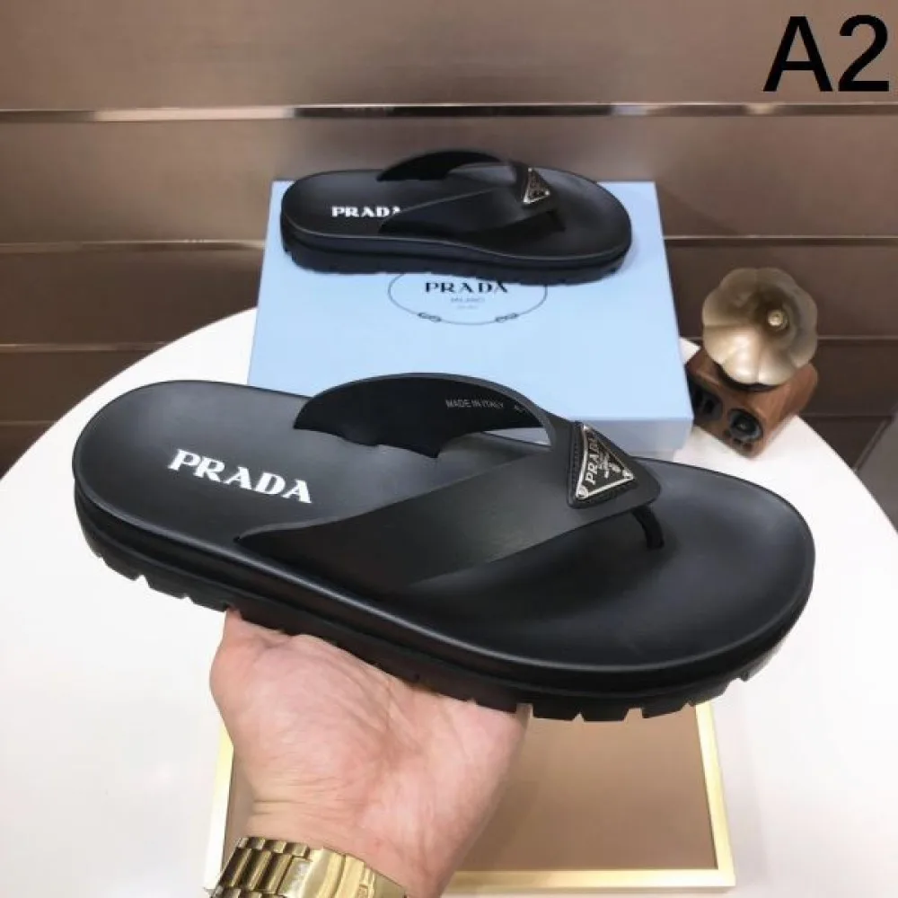 PRADA プラダ 最新の注目ファッション 2026 メンズ用 サンダル 商品画像 2