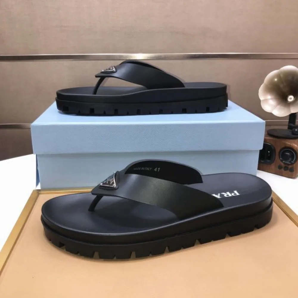 PRADA プラダ 最新の注目ファッション 2026 メンズ用 サンダル 商品画像 6