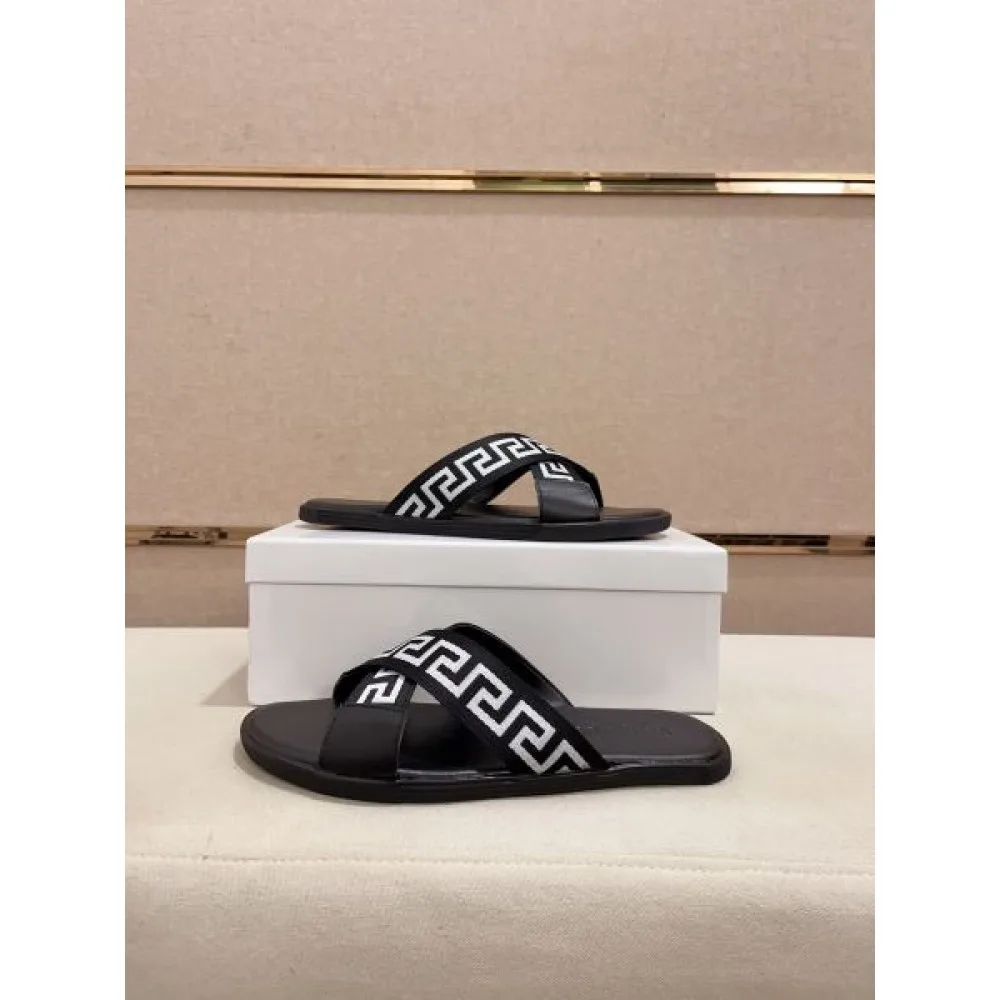 VERSACE ヴェルサーチェ 期間限定VIPセール 2026 メンズ用 サンダル 商品画像 8