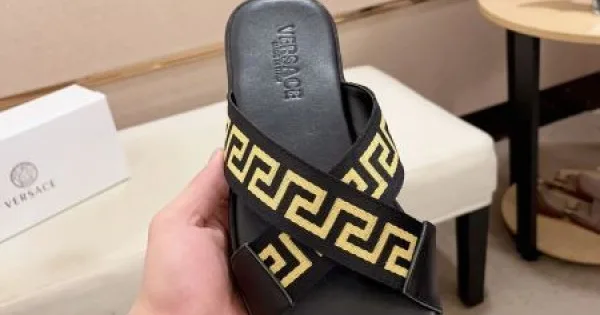 VERSACE ヴェルサーチェ 期間限定VIPセール 2026 メンズ用 サンダル 商品画像 11