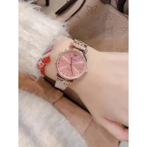 2026 インパクト抜群のデザイン ARMANI アルマーニ 時計 ウォッチ 商品画像 1