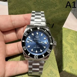 2026 使えて可愛いデザイン夏新品 GUCCI グッチ 時計 ウォッチ 商品画像 1