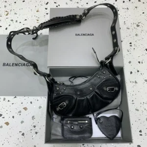 デザイン高い 2026 トートバッグ BALENCIAGA バレンシアガ 商品画像 1