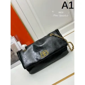 BALENCIAGA バレンシアガ 2024FW どちらも人気がある トートバッグ 商品画像 1