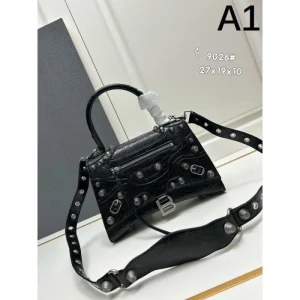 BALENCIAGA バレンシアガ 2024FW 今秋も絶対に流行る トートバッグ 商品画像 1