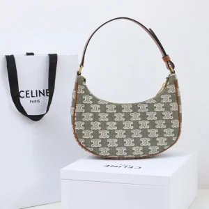 2026 おしゃれ上級者を目指す CELINE セリーヌ トートバッグ 商品画像 1