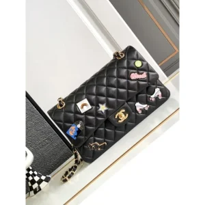 大人っぽく見せてくれ 2026 ショルダーバッグ CHANEL シャネル 商品画像 1