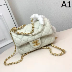 今や定番アイテム好評品 2026 ショルダーバッグ CHANEL シャネル 商品画像 1