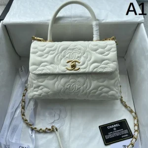 2026 夏に欠かせないアイテム CHANEL シャネル トートバッグ 商品画像 1