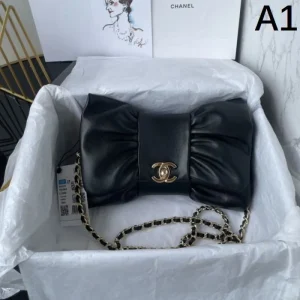 CHANEL シャネル 2024FW 雑誌も街も人気アイテム ショルダーバッグ 商品画像 1