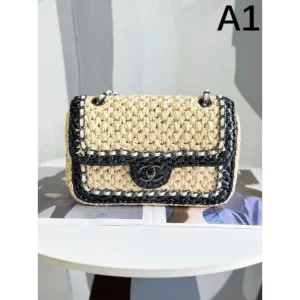 CHANEL シャネル 2024FW 最旬トレンド間違いなし トートバッグ 商品画像 1