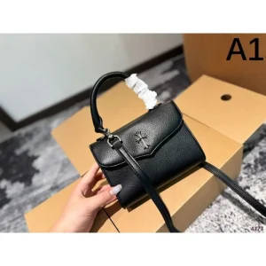 話題の新作到着 2026 トートバッグ CHROME HEARTS クロムハーツ 商品画像 1