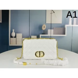 お色味たくさん大人気 2026 ショルダーバッグ DIOR ディオール 商品画像 1